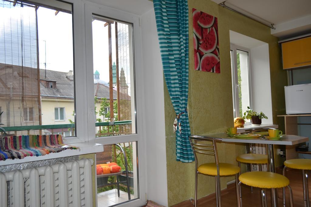 Catedra View Apartment Ternopil Eksteriør billede